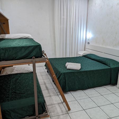 Pollon Inn Санремо Экстерьер фото