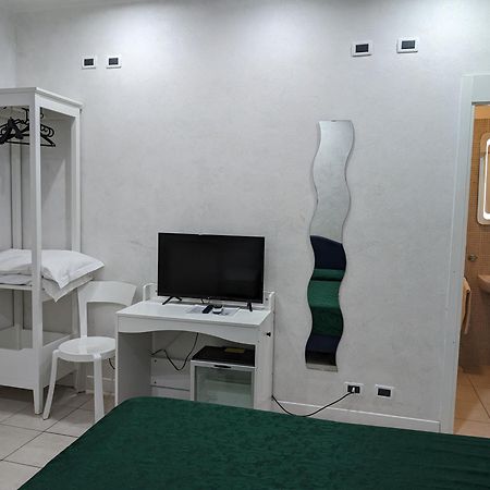 Pollon Inn Санремо Экстерьер фото