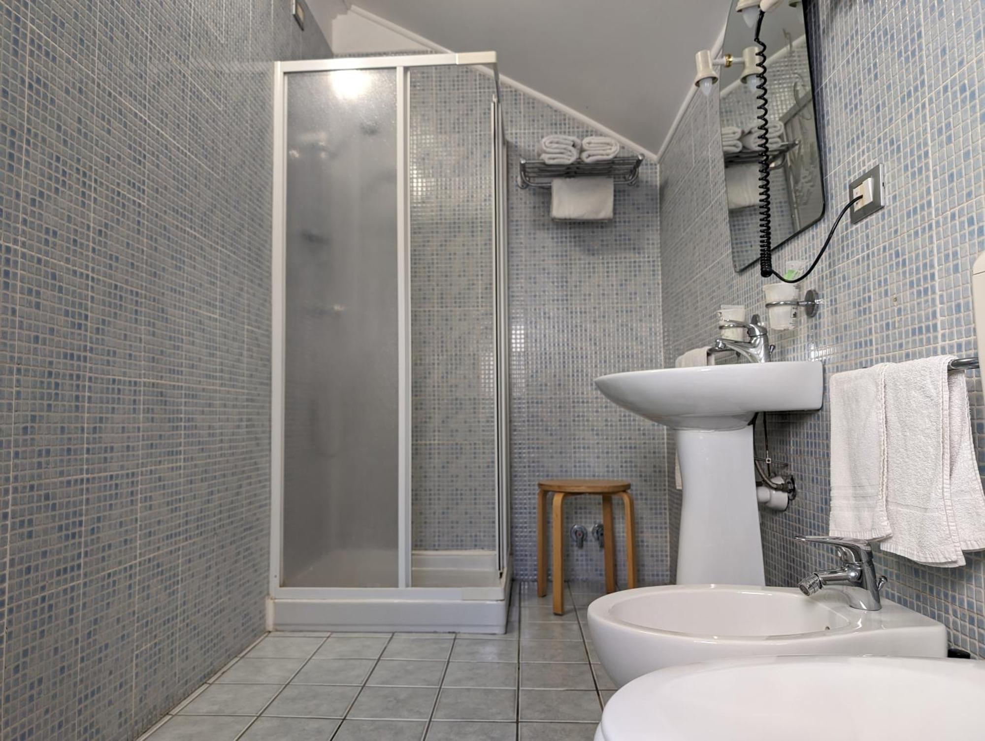 Pollon Inn Санремо Экстерьер фото