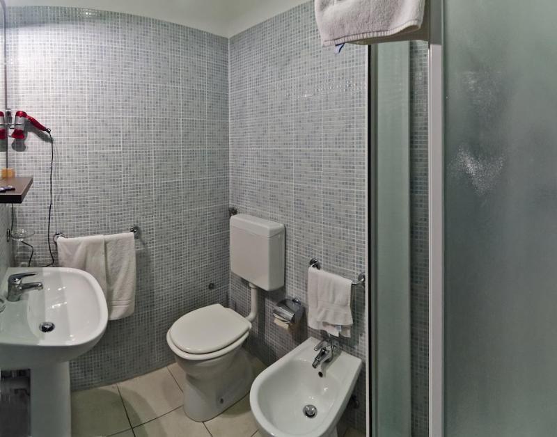 Pollon Inn Санремо Экстерьер фото
